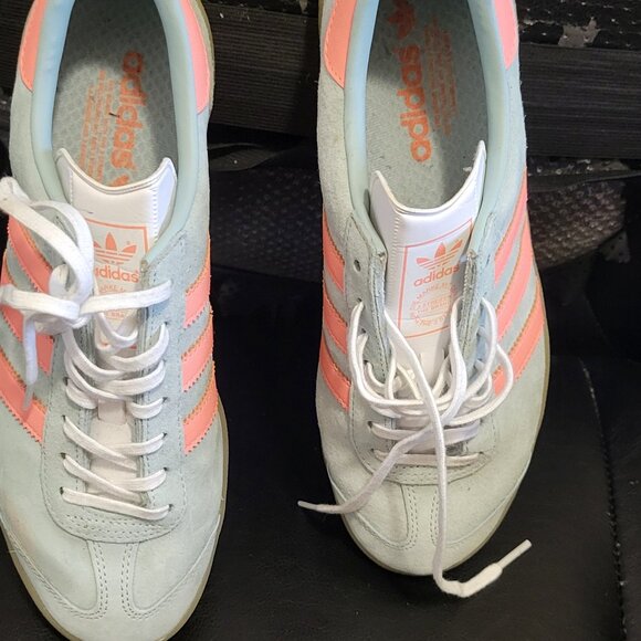Adidas Hamburg - Picture 1 of 5